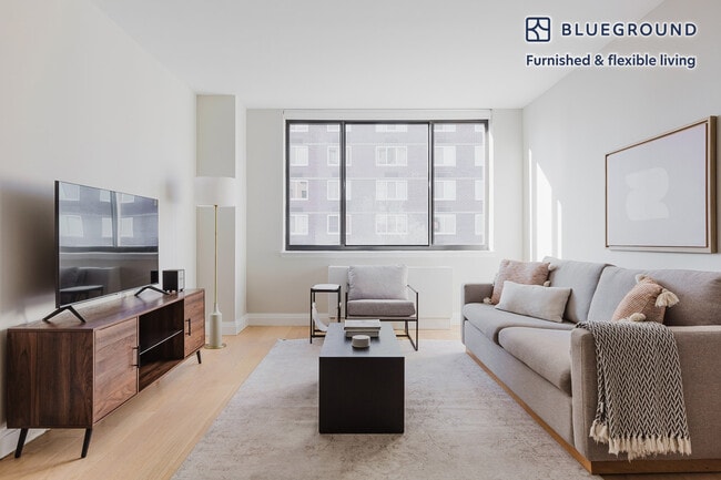 Photo - 345 E 94th St Unidad FL23-ID1677