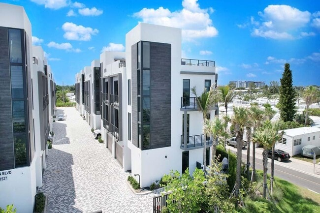 Photo - 11485 Old Ocean Blvd