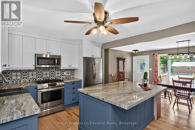 Photo - 16 Mundy Ave