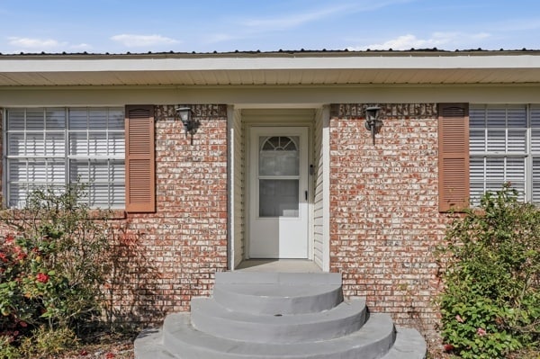 Photo - 125 Jeff Ave