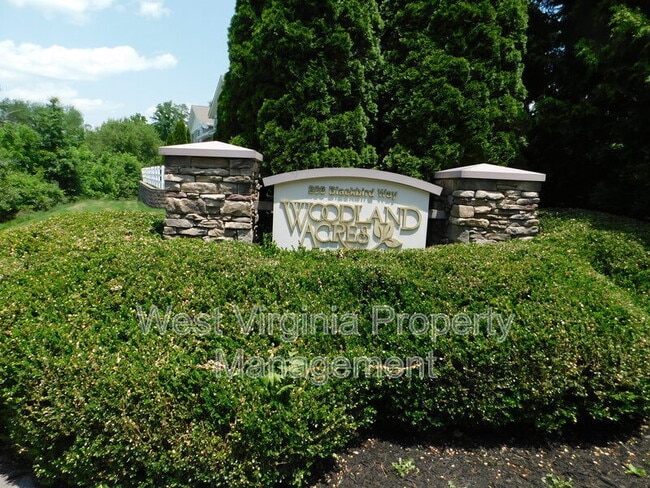 Building Photo - 156 Cardinal Wy