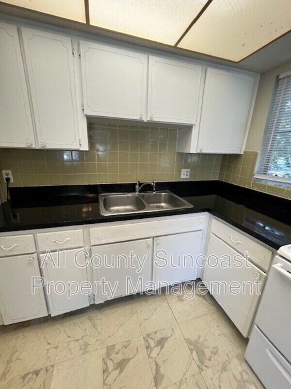 Photo - 3467 33rd Ave N Unidad 8