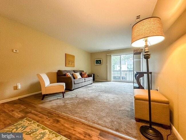 15 Scotch Pine Dr