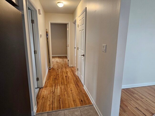 hall - 39 Maryland Ave Unit Downstairs Apartment