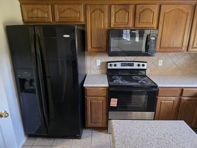 Photo - 5906 Chuckwagon Cir