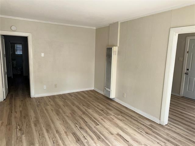 Photo - 717 Genoa Ave