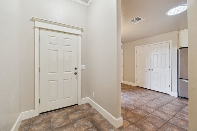 Photo - 16413 Village Green Dr