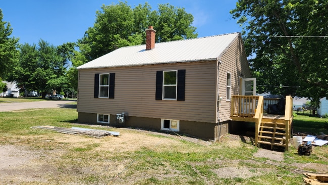 Photo - 1718 North St