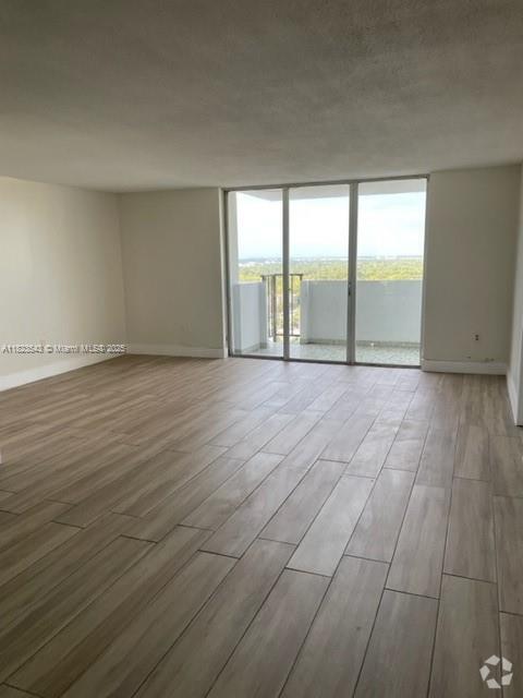Building Photo - 2750 NE 183rd St Unit 2504 Rental