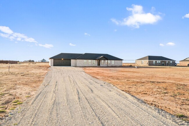 Photo - 10213 N County Rd 2800