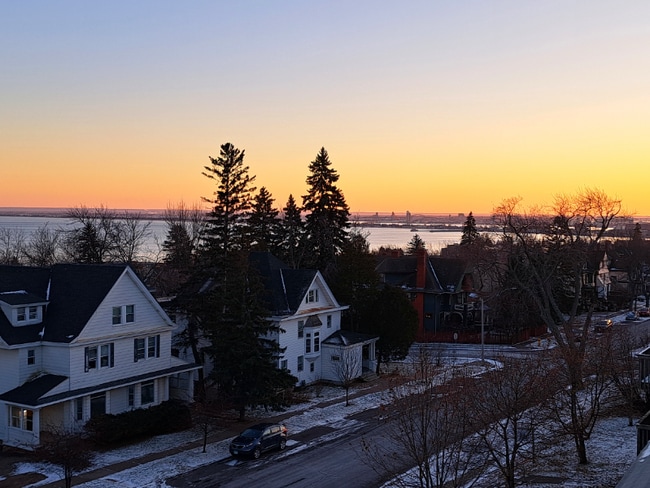 Photo - 1721 E 1st St Unit 3