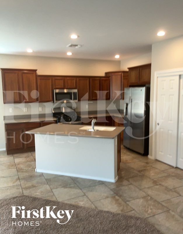Photo - 10721 E Sanctuary Ridge Ln