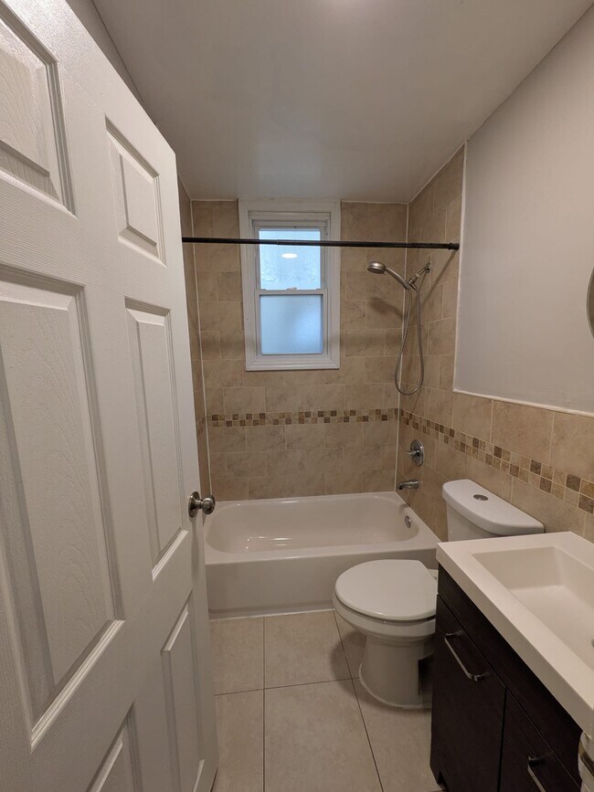 91 W 20th St Unit 1