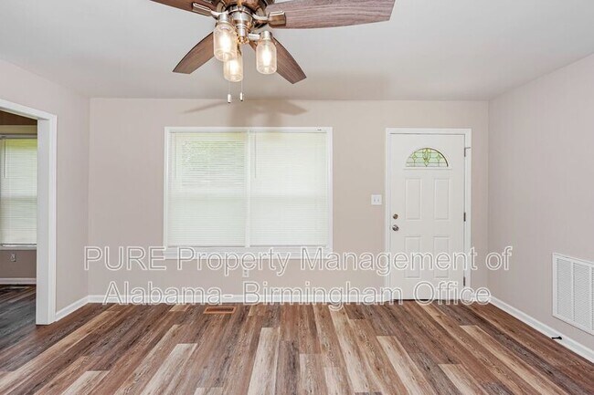 Photo - 1404 4th Pl NW