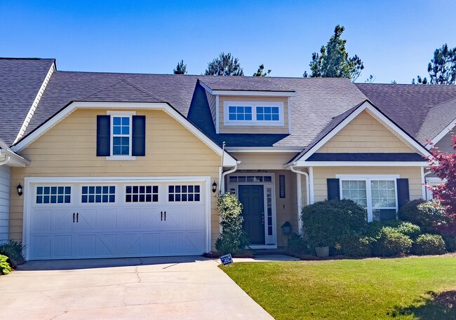Photo - 252 Full Cir Dr Townhome