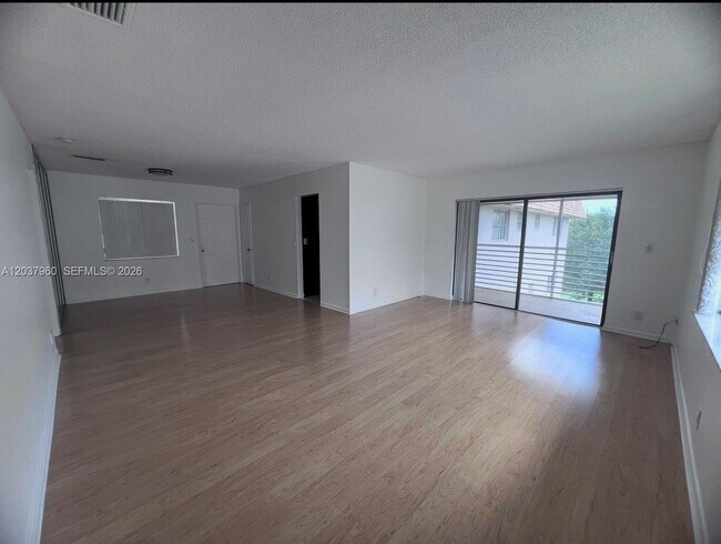 Photo - 2430 SW 81st Ave Unit 408