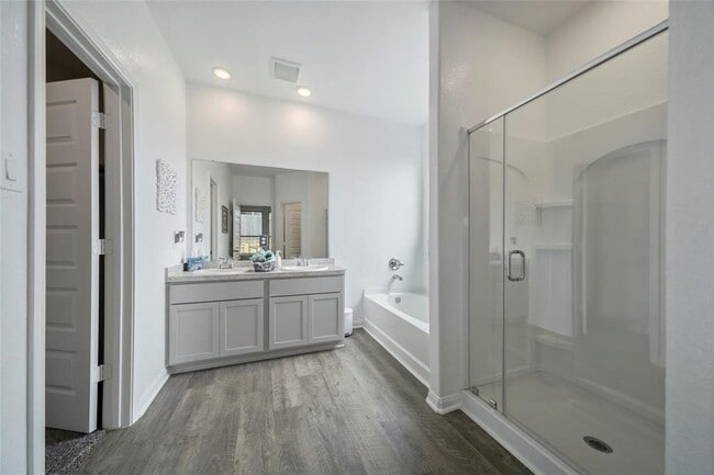 Photo - 25575 Blossom Ct