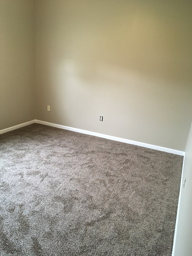 Photo - 5339 Ponderosa St.