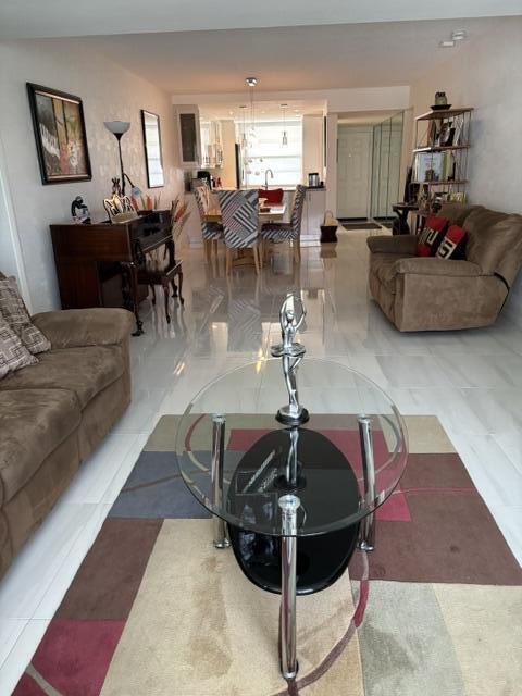 Photo - 3501 Village Blvd Unidad 301