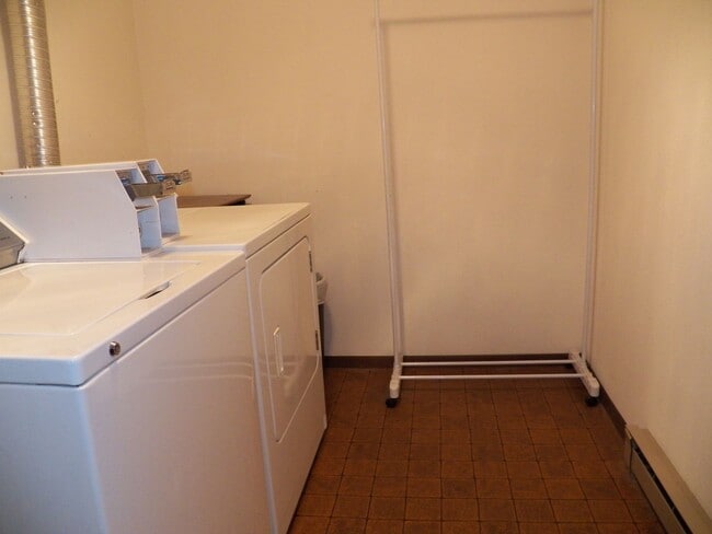 Photo - 1008 Bridgit Ct SE Unit 04