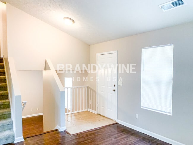 Photo - 5626 Norman Ct