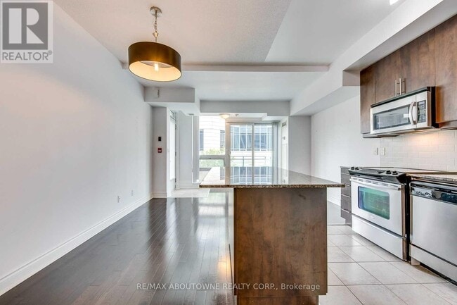 Photo - 31 Olive Ave