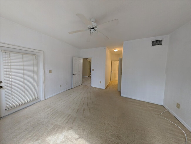 Photo - 761 SW 148th Ave Unit 915