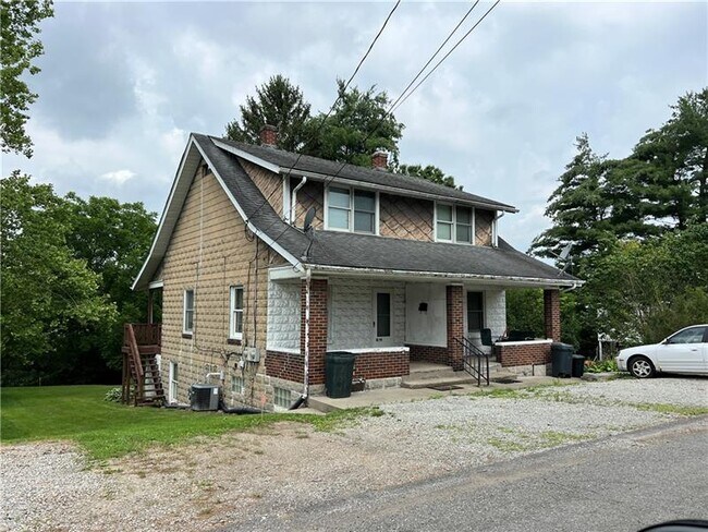 Photo - 39 Becker St