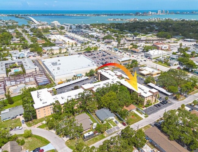 Building Photo - 2525 W Bay Dr Unit A44