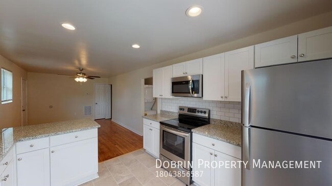 Building Photo - 1422 Winder St Unit 2