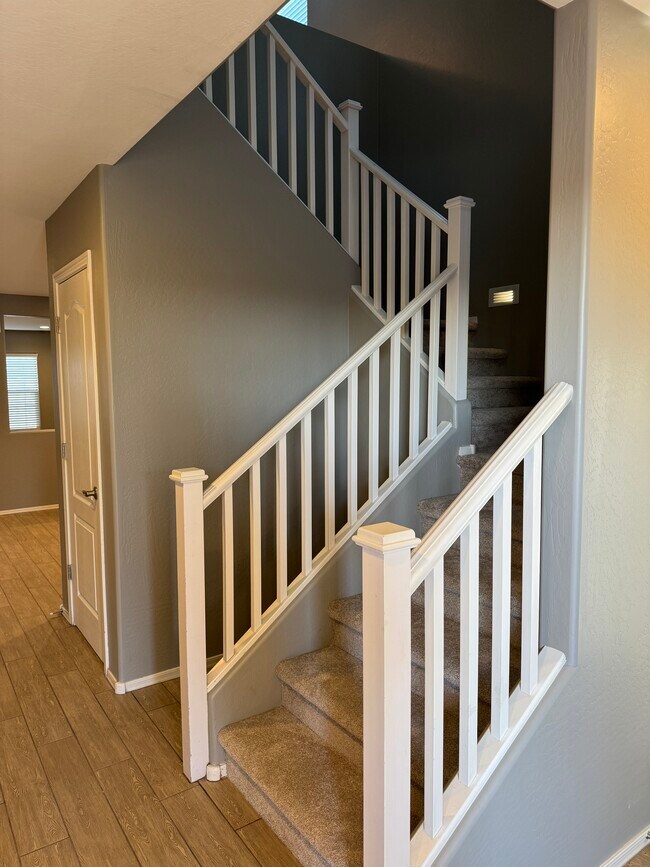 Escaleras de entrada - 11918 W Desert Moon Ct