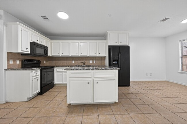 Photo - 10039 Morocco Rd