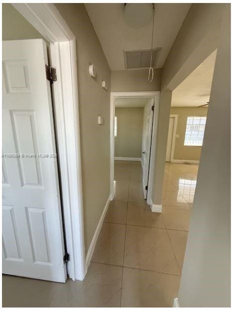 Photo - 946 Laurel Dr