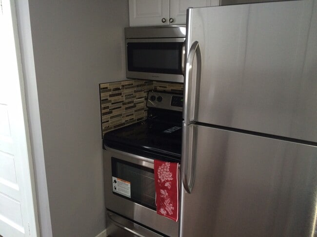 Photo - 431 Snelling Ave S