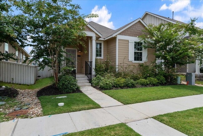 Photo - 330 Hortus Dr