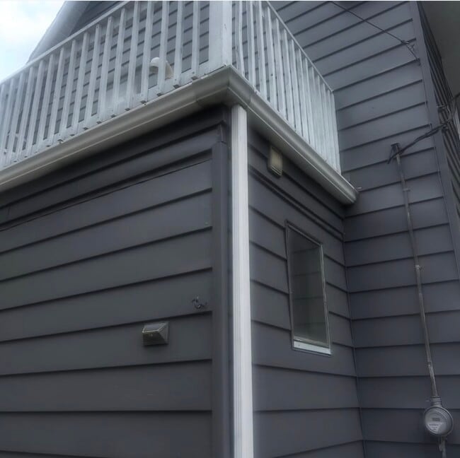 Photo - 2114 W 85th St