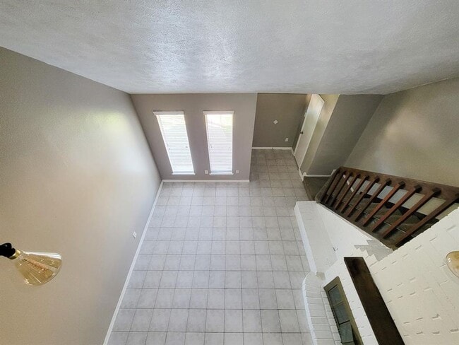 12404 Riva Ridge Ln