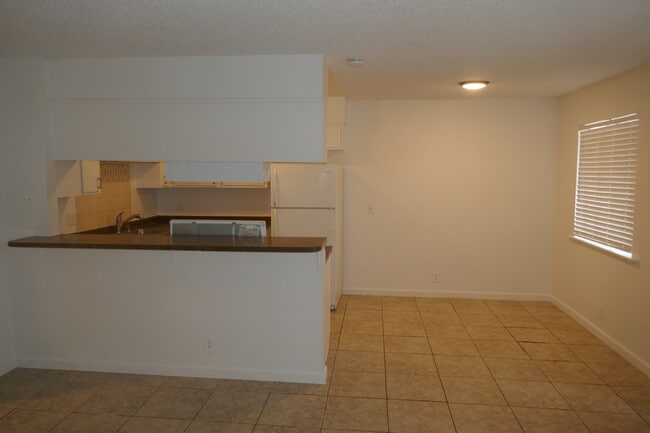 Photo - 3356 Sylvia St Unit B