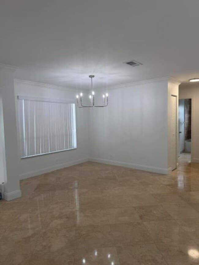 Photo - 9209 Southampton Pl