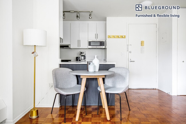 360 W 34th St. Unit SI FL12-ID527