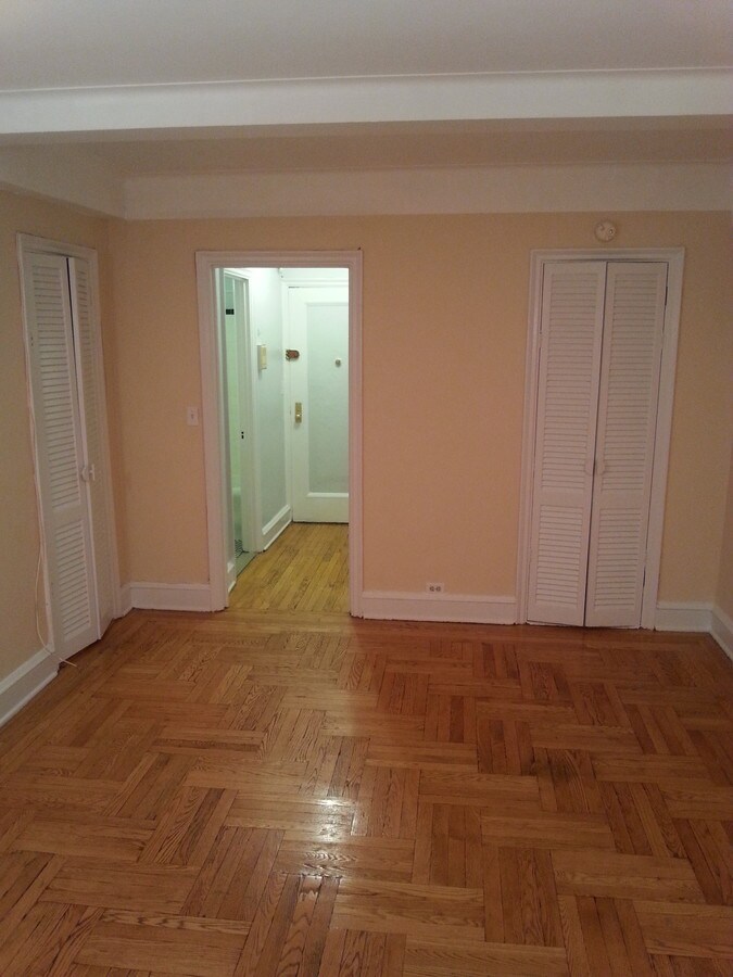 Photo - 433 W 34th St Apartment
