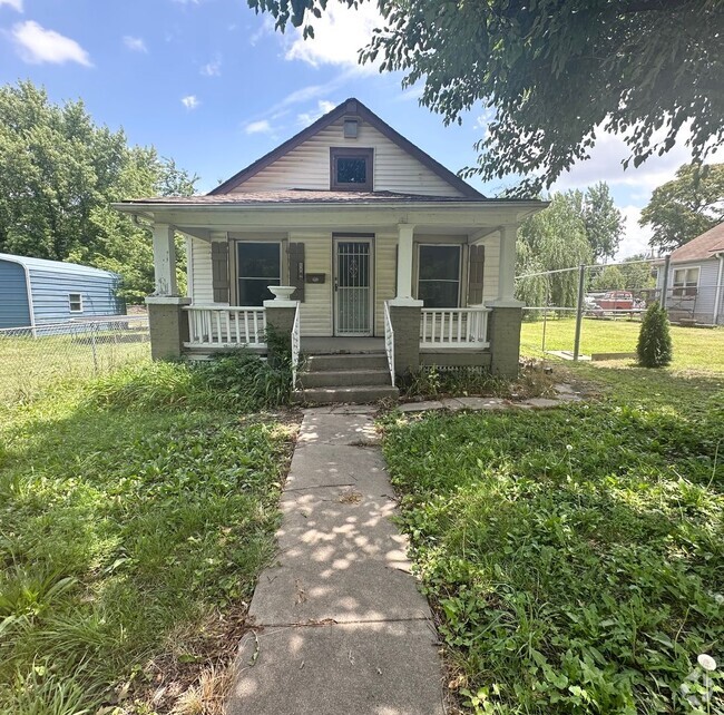 Building Photo - Single Family Home