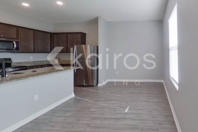 Photo - 30098 Fedora Cir