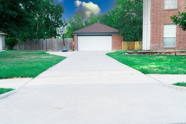 Photo - 7818 Clover Knoll Ct