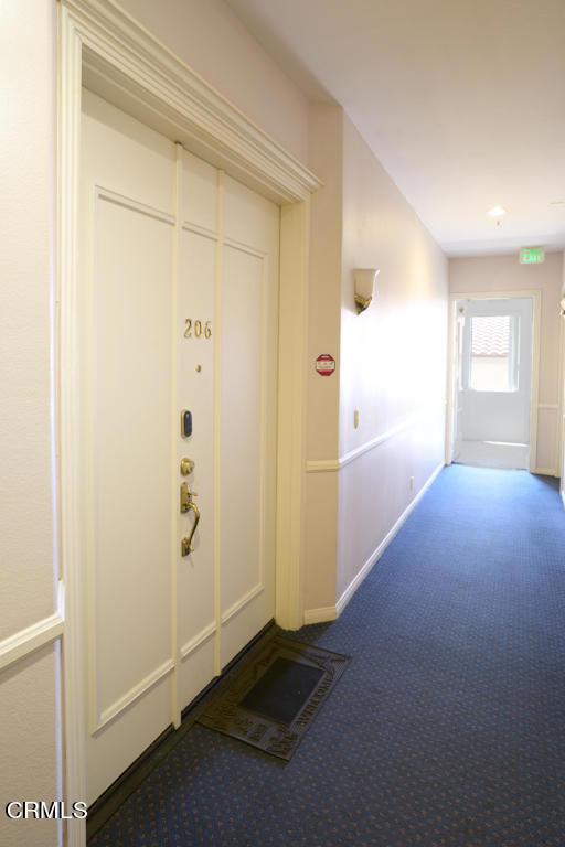 Photo - 4830 Elmwood Ave Unidad 206