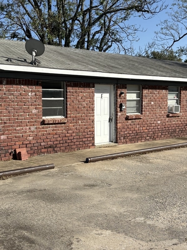 Photo - 1502 W South St
