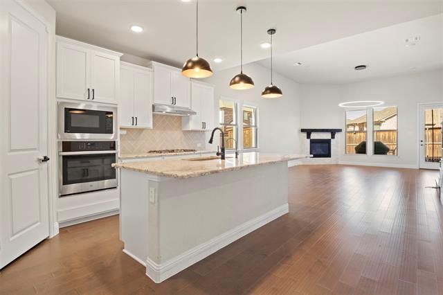 Photo - 2205 Lexington Wy