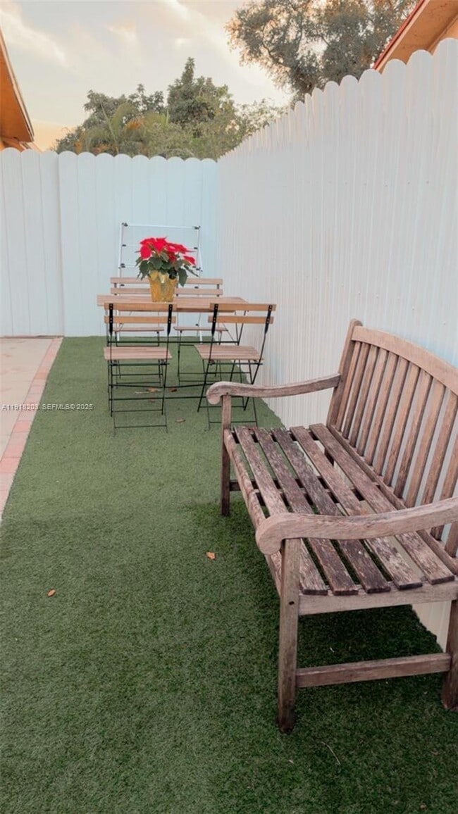 Photo - 72 NW 171st St