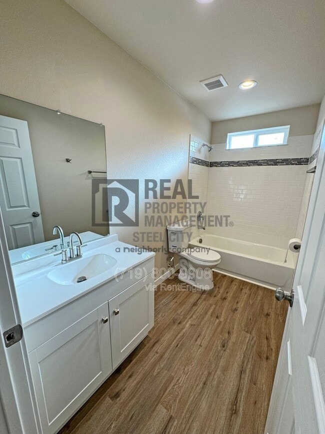 Photo - 223 W Harmony Dr