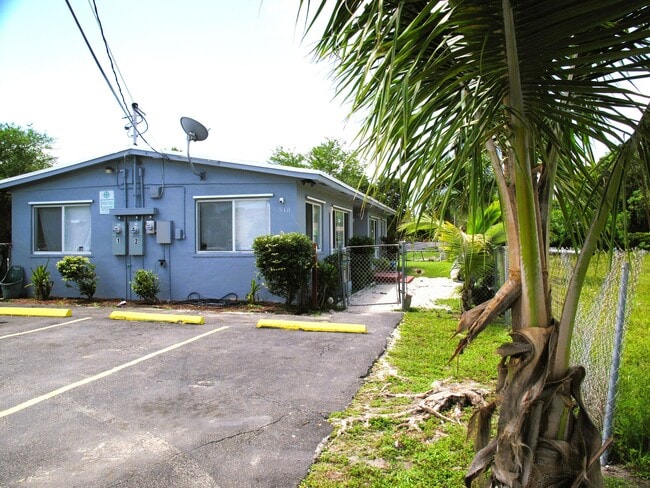 Building Photo - 340 NW 6th St